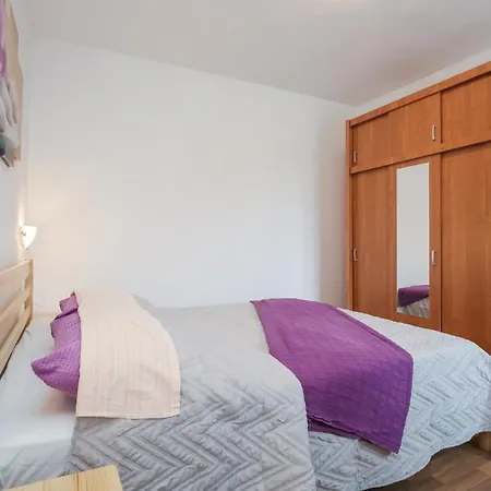 Awesome In Labin With Kitchen Holiday home *