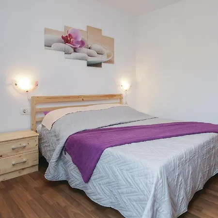 Holiday home Awesome In Labin With Kitchen Rasa