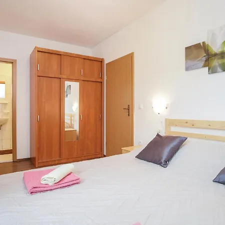 Awesome In Labin With Kitchen * Raša